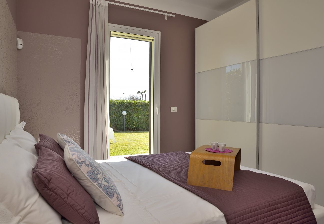 camera da letto VILLA RELAX & COMFORT Affitti Brevi Italia Villa a Pozzallo - VILLA RELAX & COMFORT - Affitti Brevi Italia