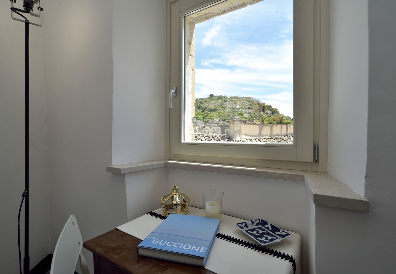 dettagli Domus SBIRCIO' Affitti Brevi Italia Appartamento a Modica - DOMUS SBIRCIÒ - Affitti Brevi Italia