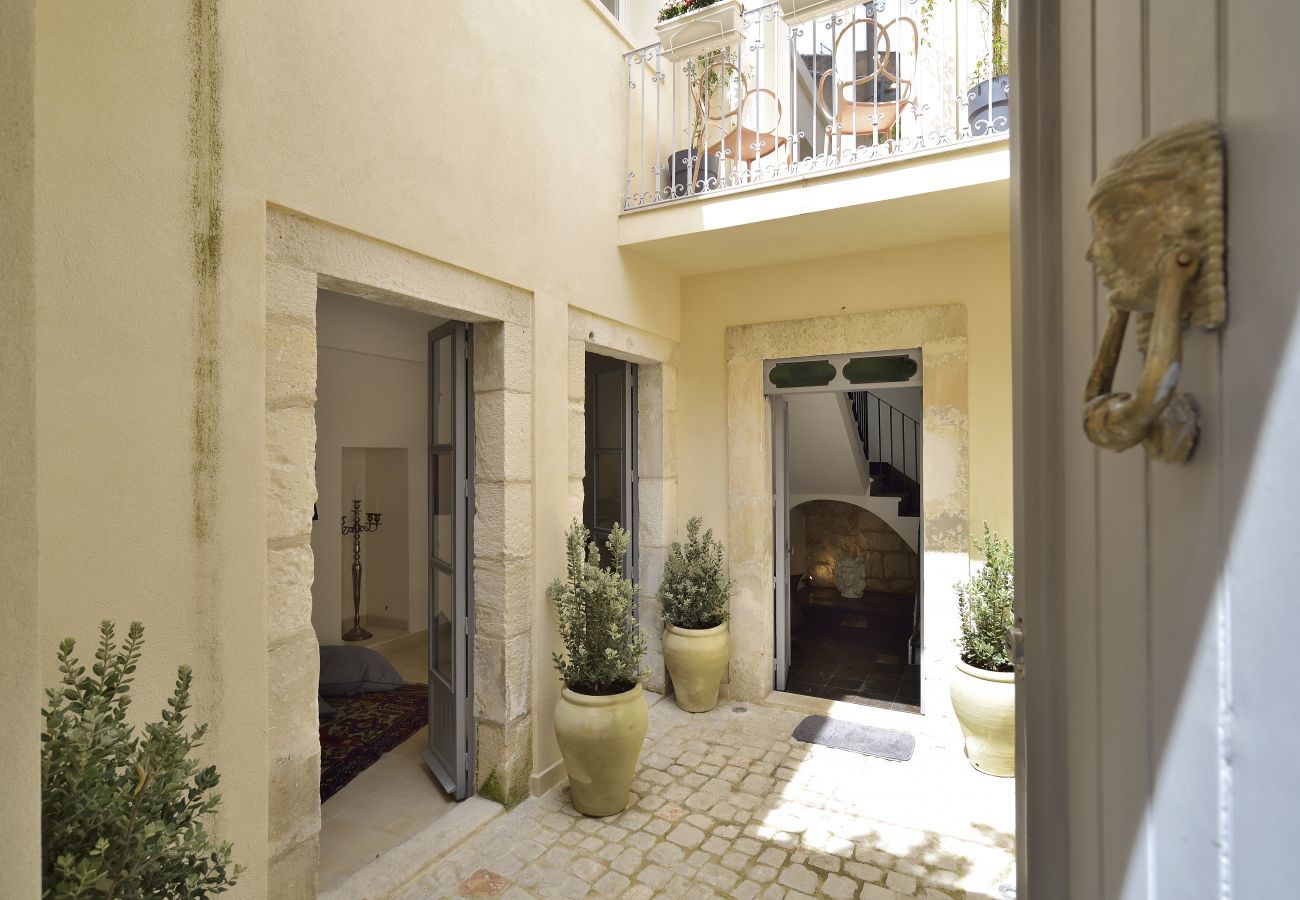 dettagli Domus SBIRCIO' Affitti Brevi Italia Appartamento a Modica - DOMUS SBIRCIÒ - Affitti Brevi Italia