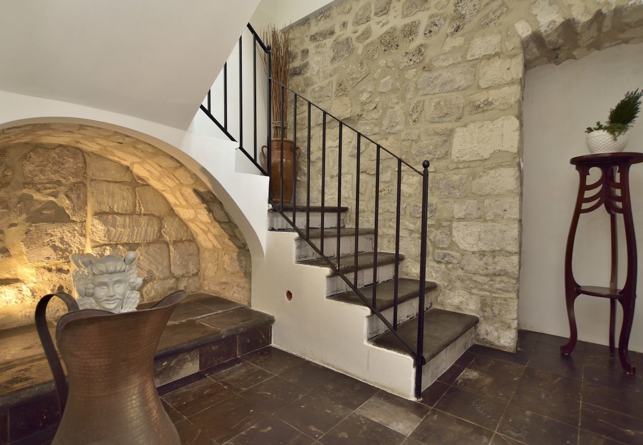 dettagli Domus SBIRCIO' Affitti Brevi Italia Appartamento a Modica - DOMUS SBIRCIÒ - Affitti Brevi Italia