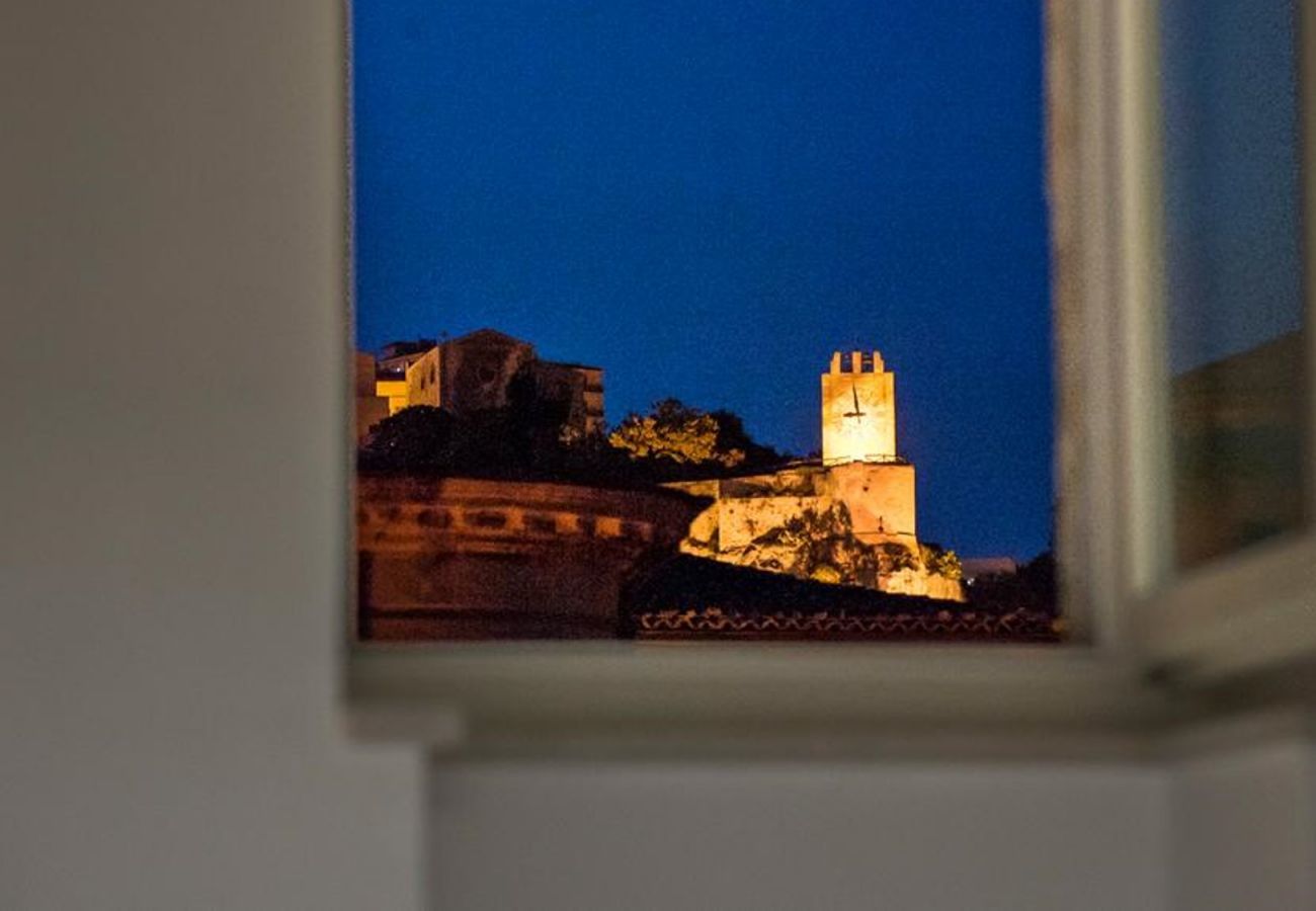 dettagli Domus SBIRCIO'  Affitti Brevi Italia Appartamento a Modica - DOMUS SBIRCIÒ - Affitti Brevi Italia