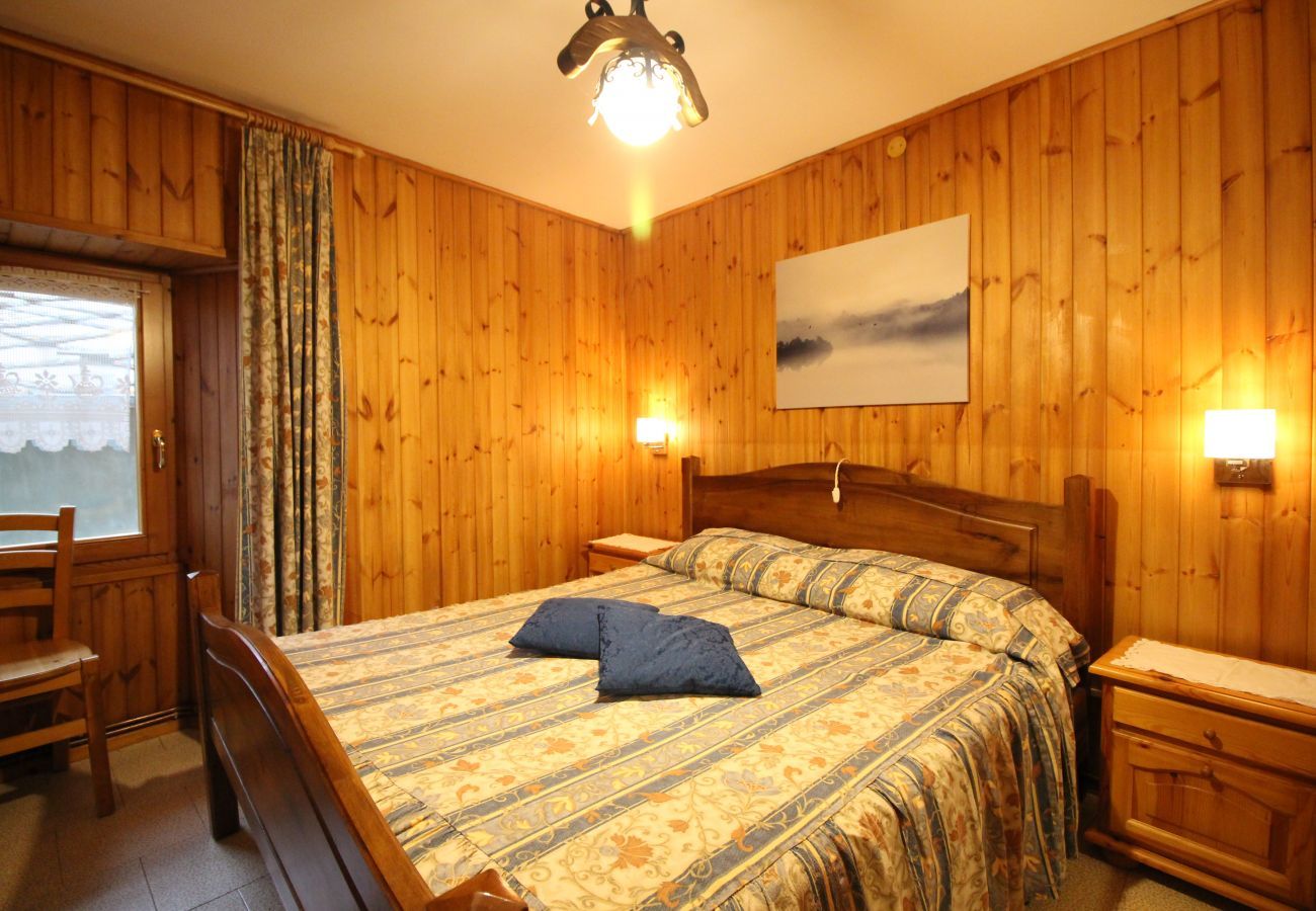 Camera Appartamento La Marmotta Solo Affitti Brevi  Appartamento a Brusson - Brusson La Marmotta - Aosta1 - Affitti Brevi Itali