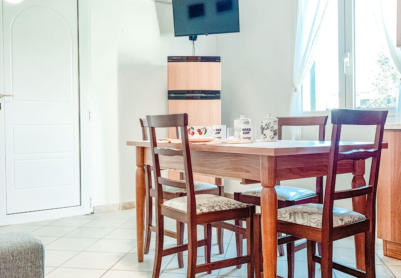 Sala da pranzo Appartamento La Casa Rossa Solo Affitti Brevi Appartamento a Rimini - Appartamento La Casa Rossa - Affitti Brevi Italia