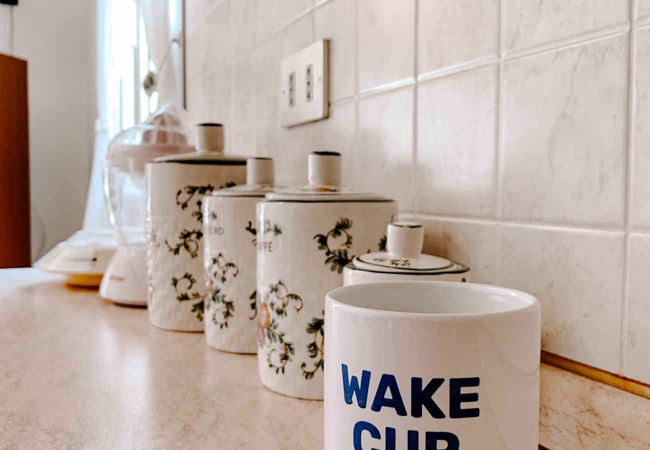 Cucina Appartamento La Casa Rossa Solo Affitti Brevi Appartamento a Rimini - Appartamento La Casa Rossa - Affitti Brevi Italia