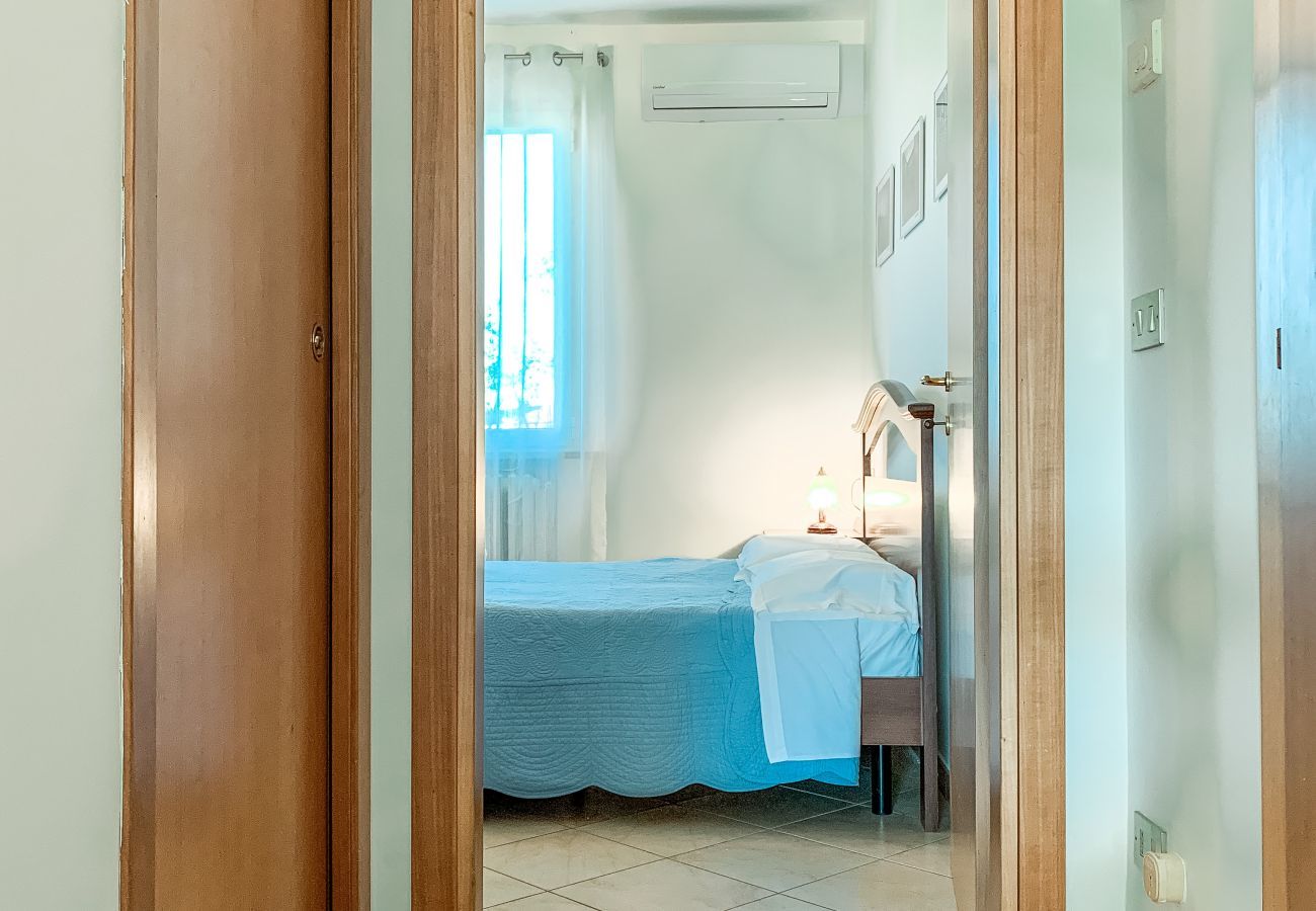 Camera da letto Appartamento La Casa Rossa Solo Affitti Brevi Appartamento a Rimini - Appartamento La Casa Rossa - Affitti Brevi Italia