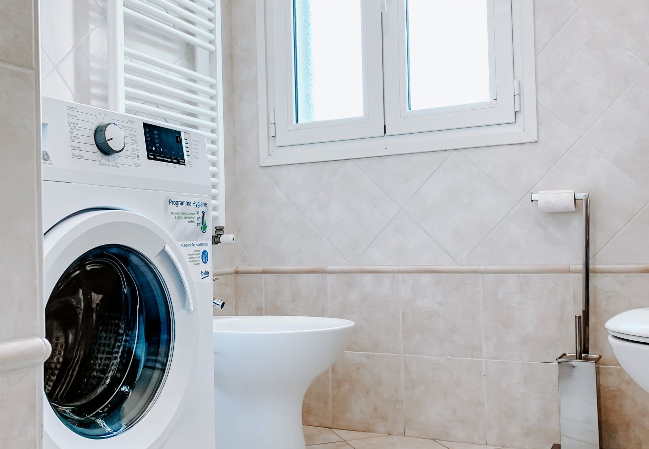 Bagno Appartamento La Casa Rossa Solo Affitti Brevi Appartamento a Rimini - Appartamento La Casa Rossa - Affitti Brevi Italia