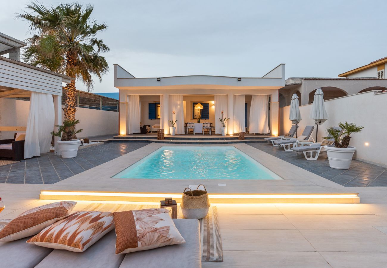 Villa a Ispica - VILLA Soave  Mare e Piscina - Affitti Brevi Italia Villa a Ispica - VILLA Soave  Mare e Piscina - Affitti Brevi Italia