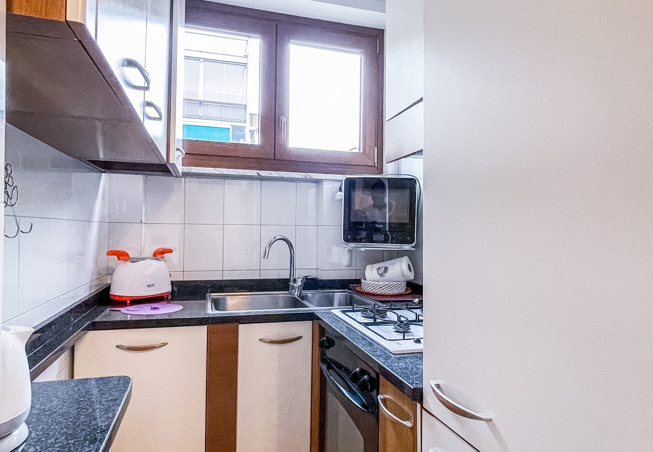 Cucinino - MYHOUSE INN PARADISO - Affitti Brevi Italia Appartamento a Torino - MYHOUSE INN PARADISO - Affitti Brevi Italia