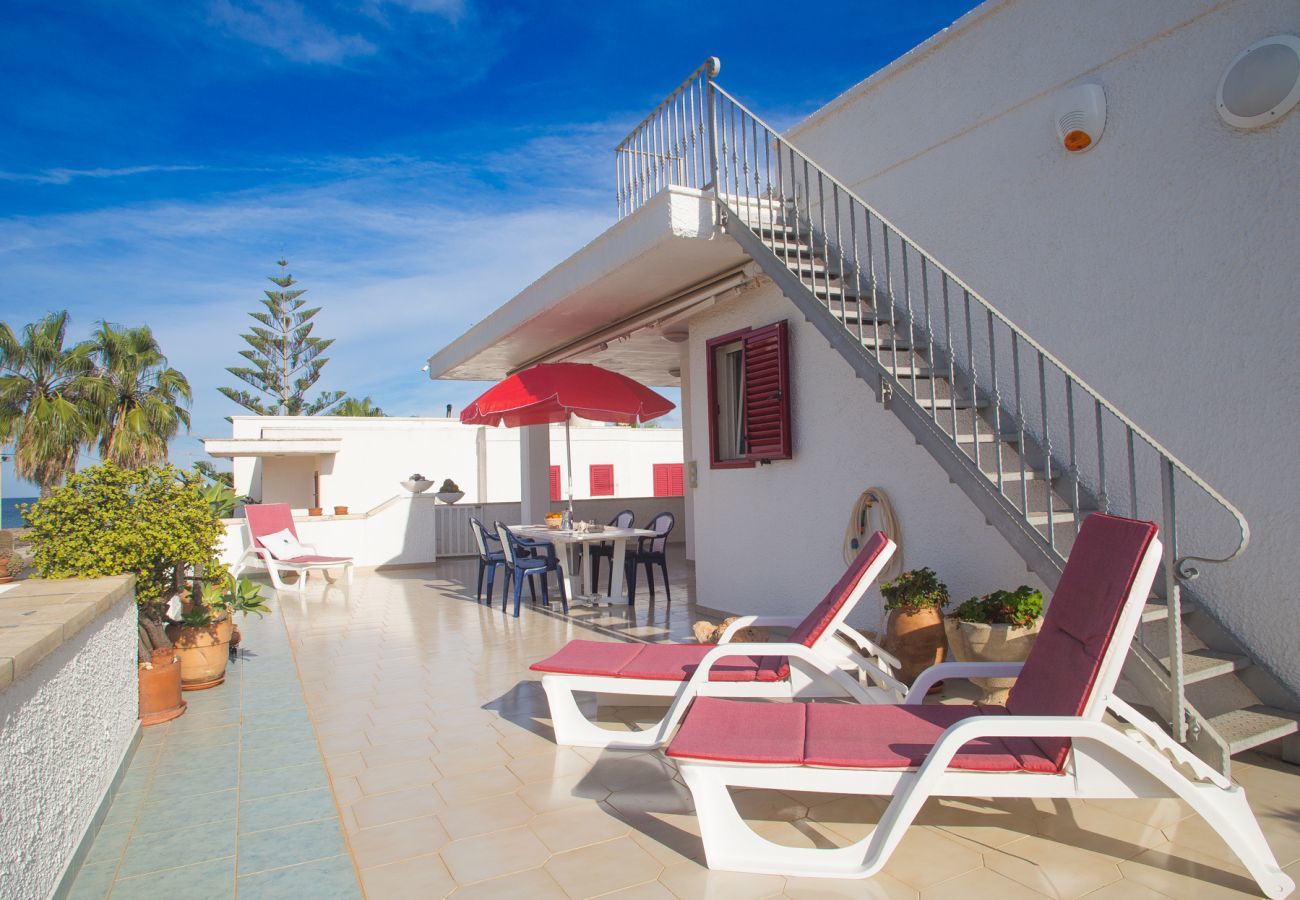 Vista mare, Puglia, Ostuni, perfetto per famiglie, Brindisi Villetta a Carovigno - Villetta Fronte Mare - The Fab Stay