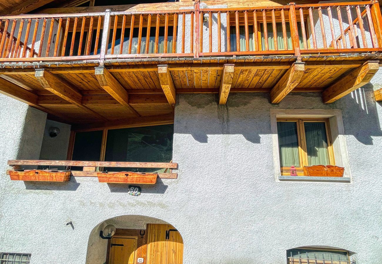 Appartamento a Bardonecchia - Appartamento Melezet 80 - Affitti Brevi Italia Appartamento a Bardonecchia - Appartamento Melezet 80 - Affitti Brevi Italia