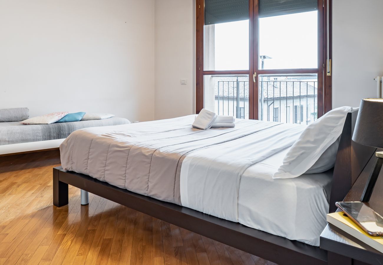 Appartamento a Lecco - Broletto Park Apartment - Affitti Brevi Italia Appartamento a Lecco - Broletto Park Apartment - Affitti Brevi Italia