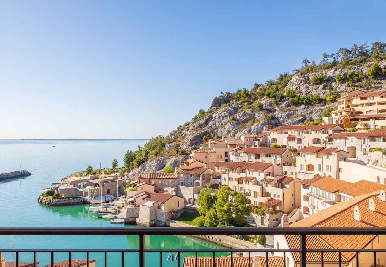 Appartamento a Duino-Aurisina - Perla nel borgo - with beach included Appartamento a Duino-Aurisina - Perla nel borgo - with beach included