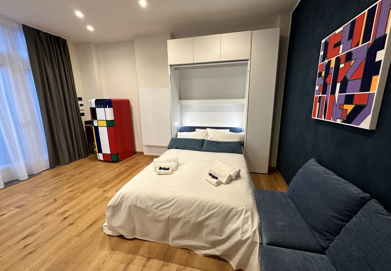 Soggiorno versione camera da letto Monolocale A - PIOL42 Monolocale dotato di ogni comfort