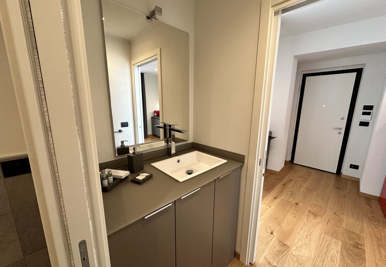 Antibagno Monololcale B - PIOL42 Monolocale dotato di ogni comfort