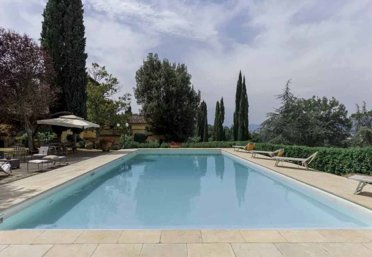 Villa a Vicchio - Torre Belcanto Mugello - Affitti Brevi Italia Villa a Vicchio - Torre Belcanto Mugello - Affitti Brevi Italia