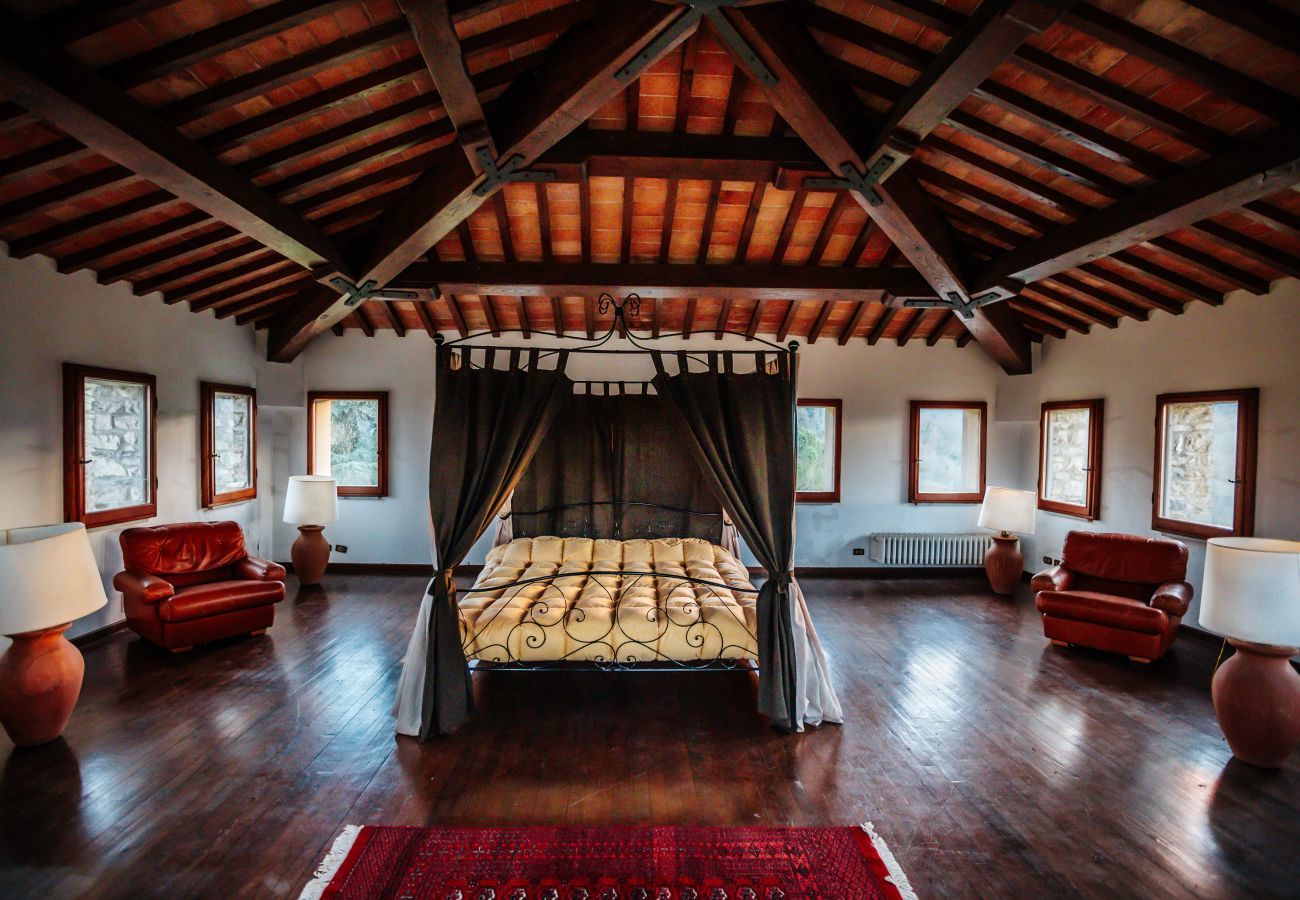 Villa a Vicchio - Torre Belcanto Mugello - Affitti Brevi Italia Villa a Vicchio - Torre Belcanto Mugello - Affitti Brevi Italia