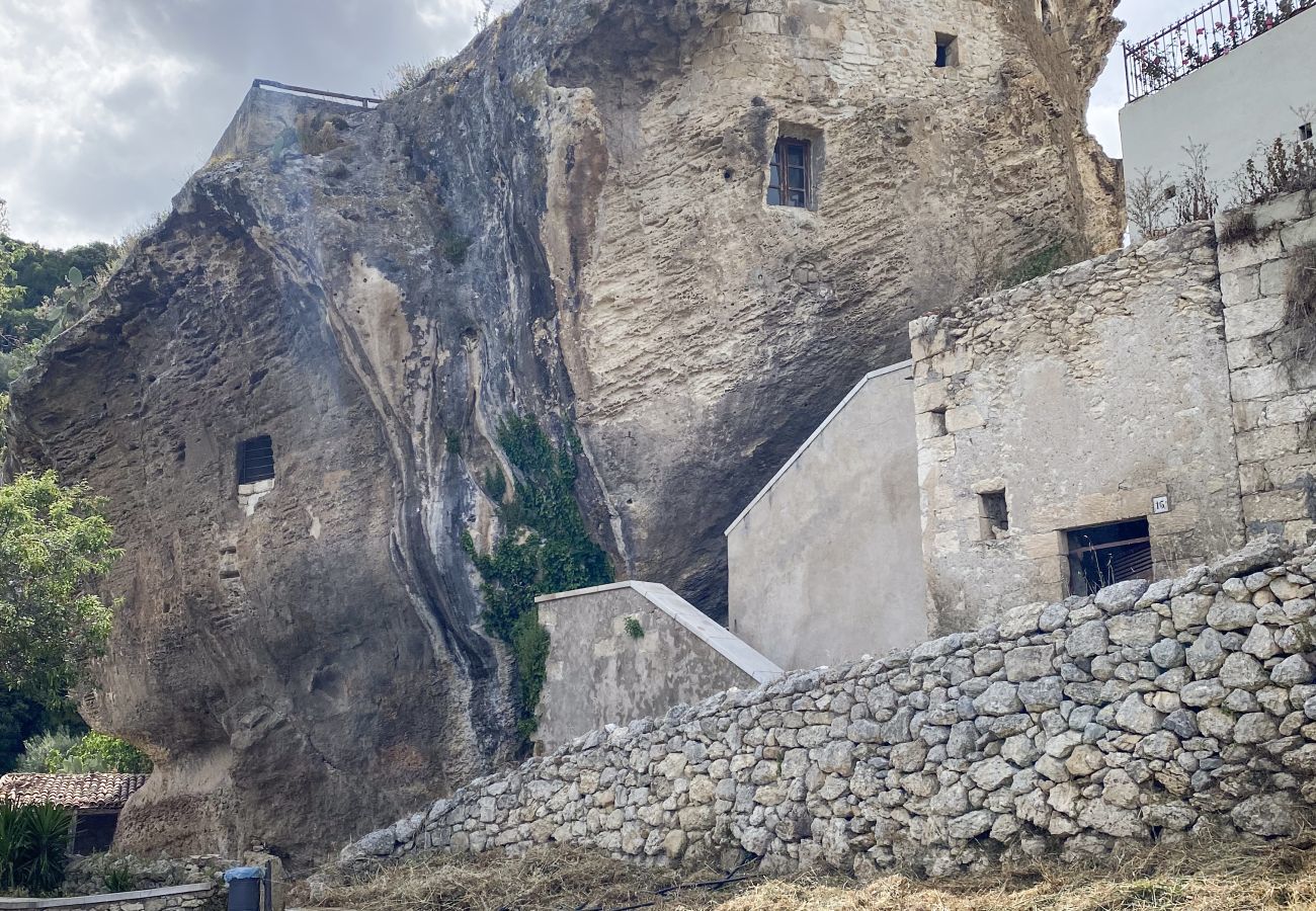 Appartamento a Valledoria - L'ATTICO BLU - Affitti Brevi Italia Appartamento a Valledoria - L'ATTICO BLU - Affitti Brevi Italia