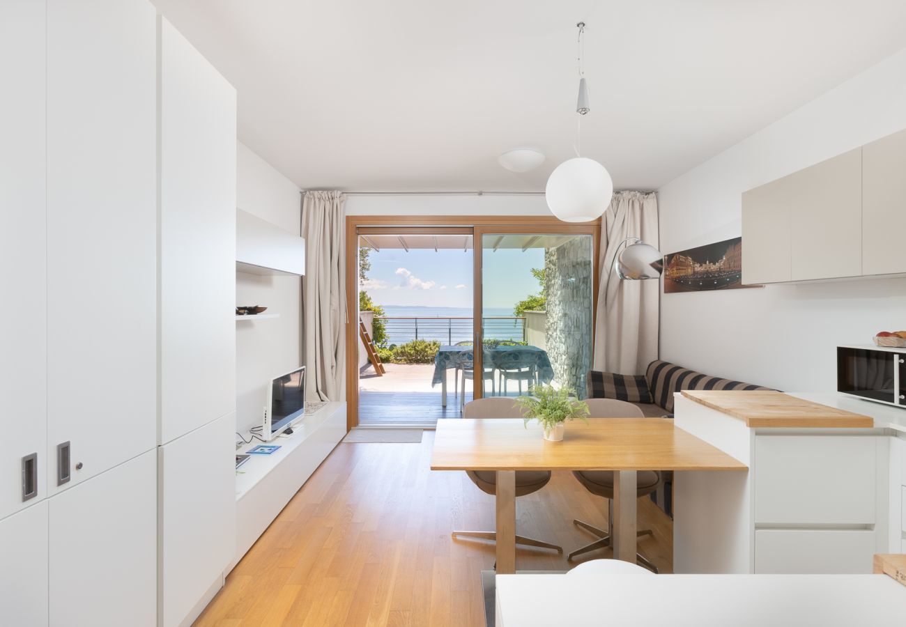 Appartamento a Duino-Aurisina - Loggia sul mare -Portopiccolo Apartments