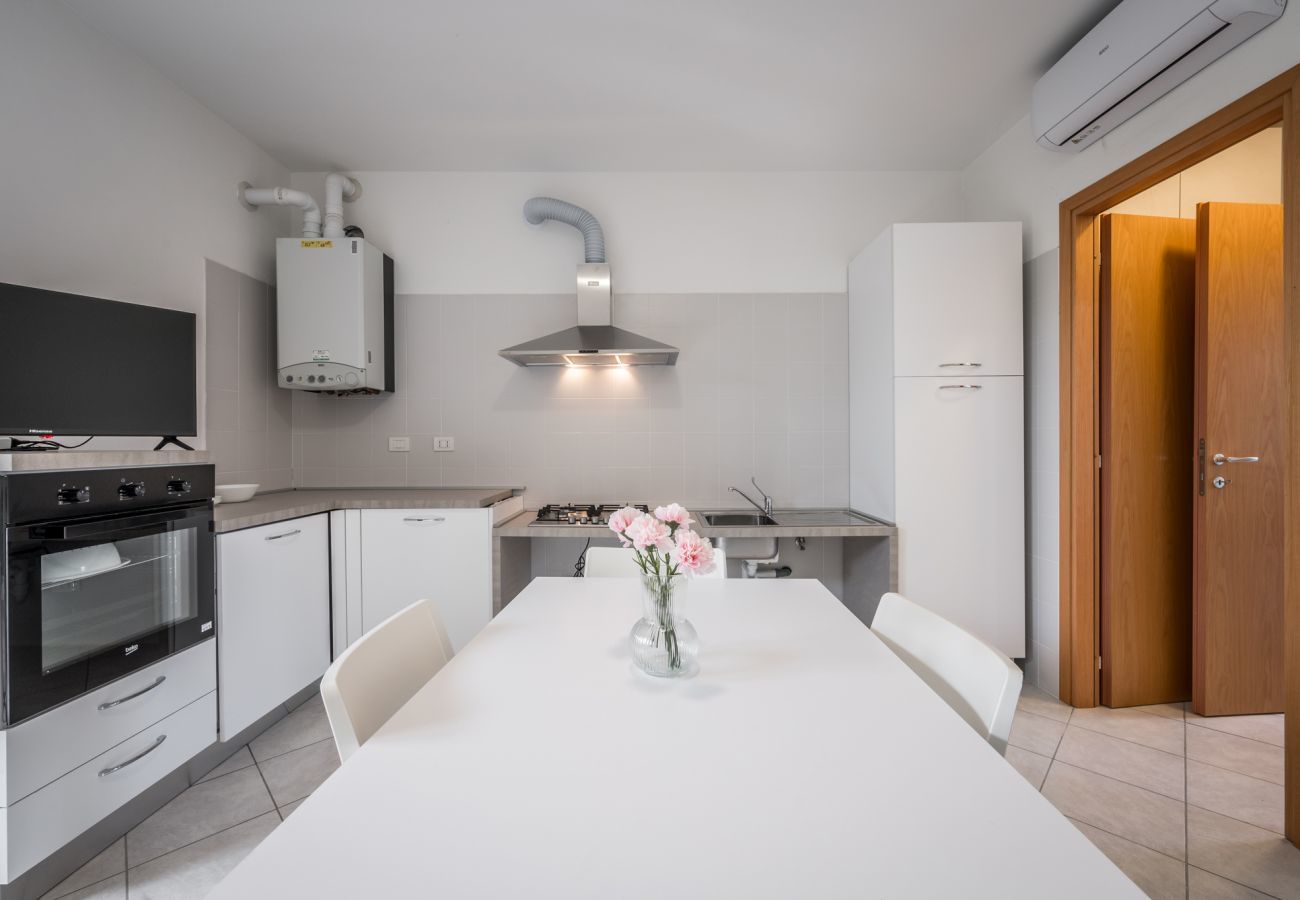 Appartamento a Casal Borsetti - Via Del Paradello n.46 - Affitti Brevi Italia Appartamento a Casal Borsetti - Via Del Paradello n.46 - Affitti Brevi Italia