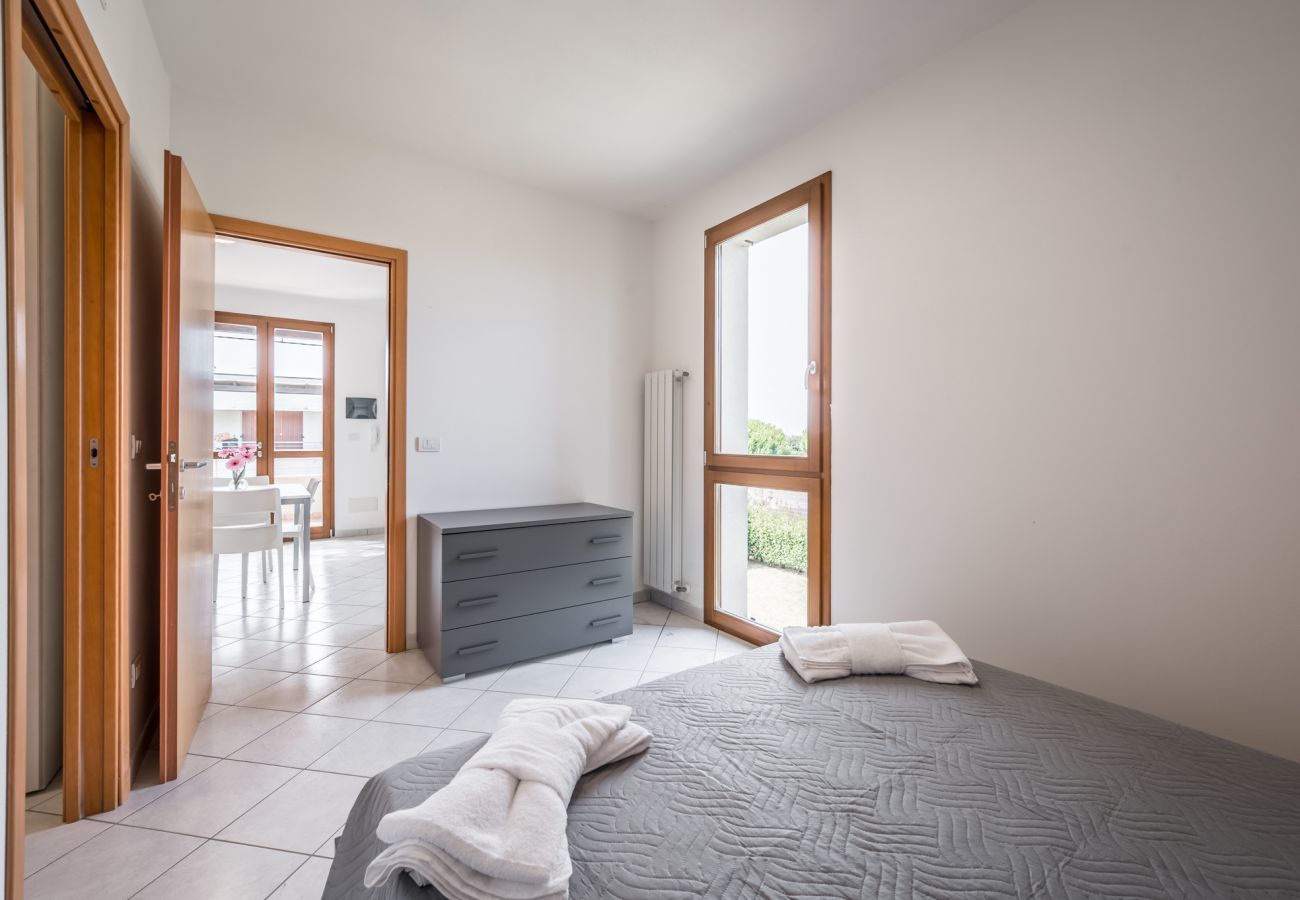 Appartamento a Casal Borsetti - Via Del Paradello n.54 - Affitti Brevi Italia Appartamento a Casal Borsetti - Via Del Paradello n.54 - Affitti Brevi Italia