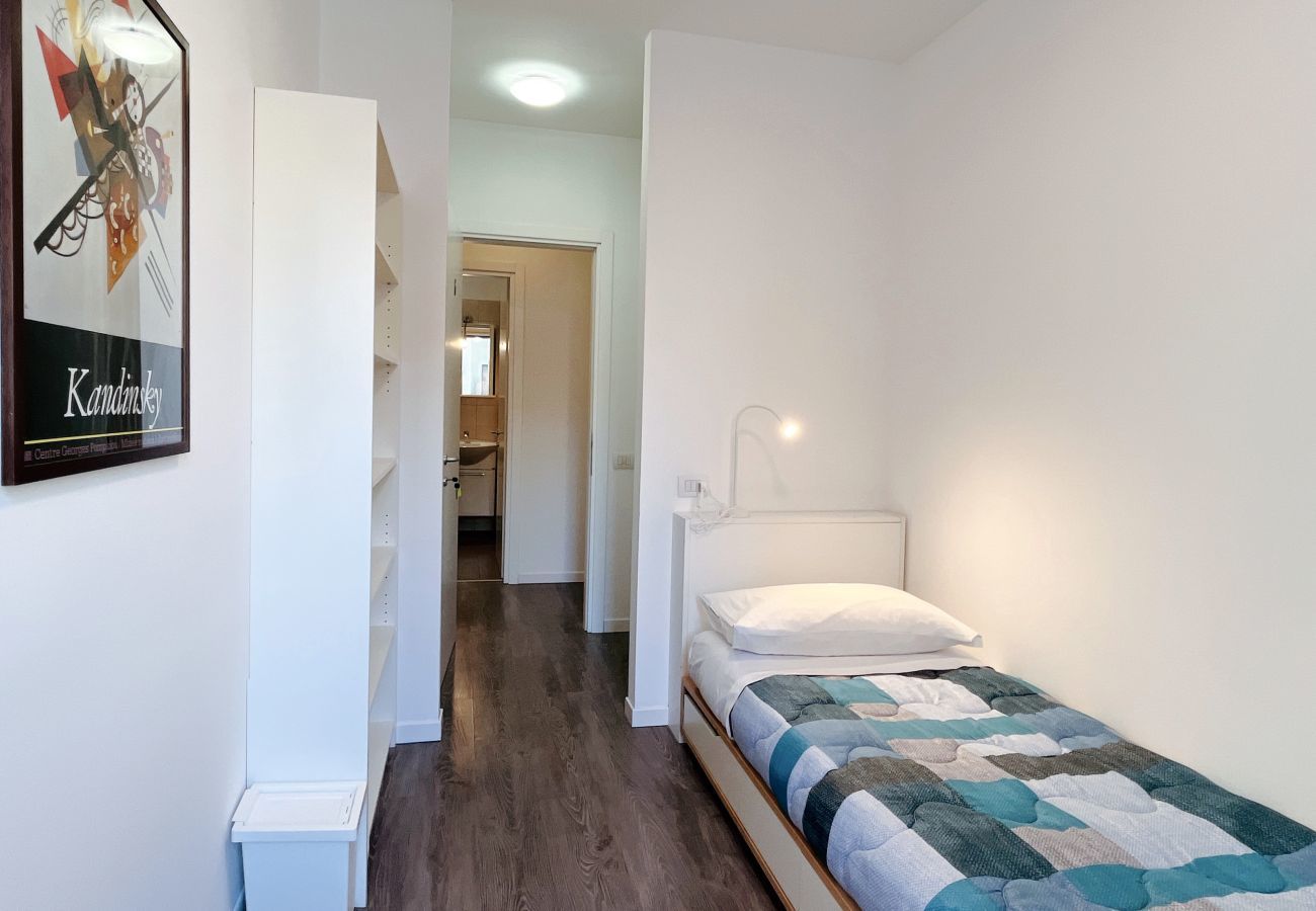 Letto singolo confortevole Camera con letto singolo confortevole