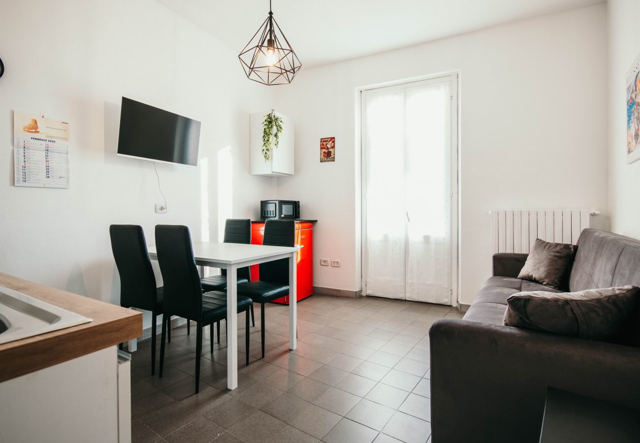 Appartamento a Varese - Appartamento Sala - Affitti Brevi Italia