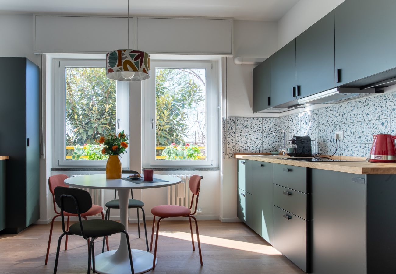 Cucina airbnb porta21 milano