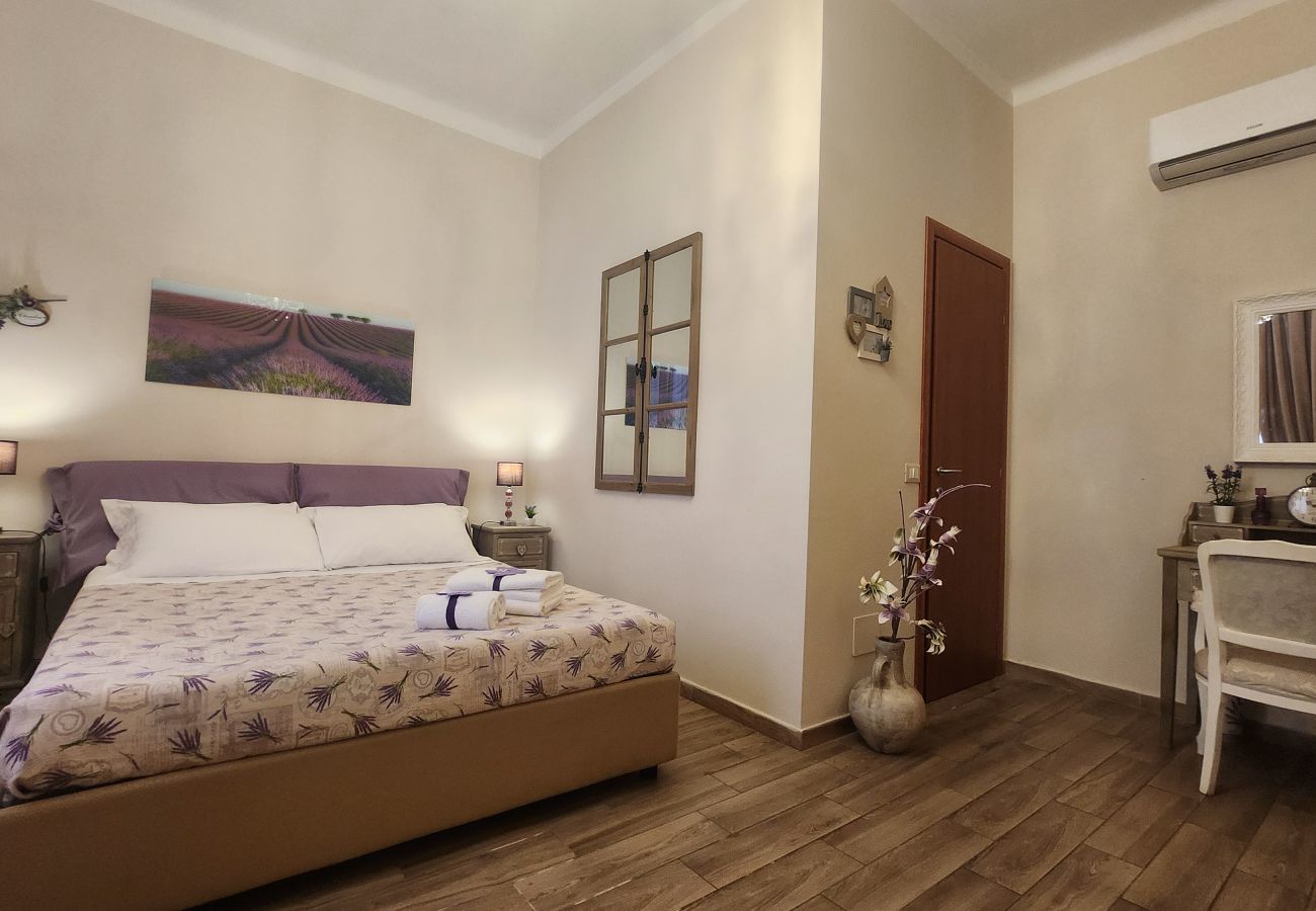 Affitto per camere a Pisa - Villa Sofia Suite Purple - Affitti Brevi Italia Affitto per camere a Pisa - Villa Sofia Suite Purple - Affitti Brevi Italia