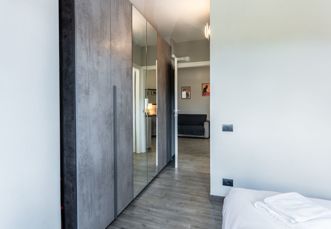 Appartamento a Lucca - San Concordio Grey - Affitti Brevi Italia - Appartamento a Lucca - San Concordio Grey - Affitti Brevi Italia -