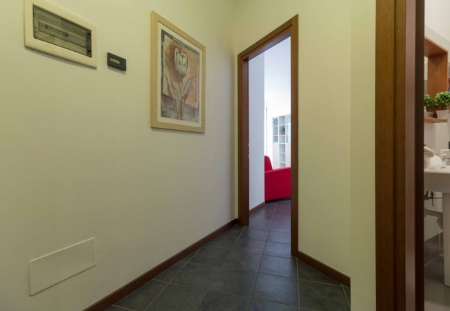 Studio in Lecco - Galleria Roma Studio - Affitti Brevi Italia Studio in Lecco - Galleria Roma Studio - Affitti Brevi Italia