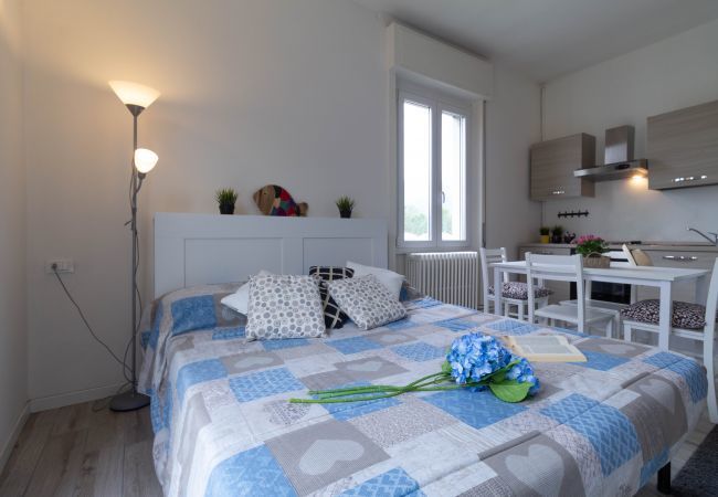 Studio in Lecco - Casetta di Elie - Affitti Brevi Italia Studio in Lecco - Casetta di Elie - Affitti Brevi Italia