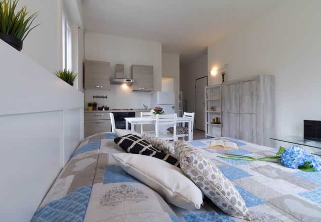 Studio in Lecco - Casetta di Elie - Affitti Brevi Italia Studio in Lecco - Casetta di Elie - Affitti Brevi Italia