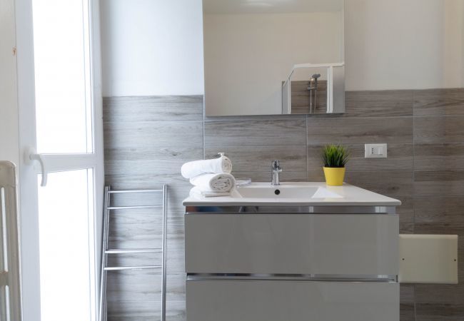 Studio in Lecco - Casetta di Elie - Affitti Brevi Italia Studio in Lecco - Casetta di Elie - Affitti Brevi Italia