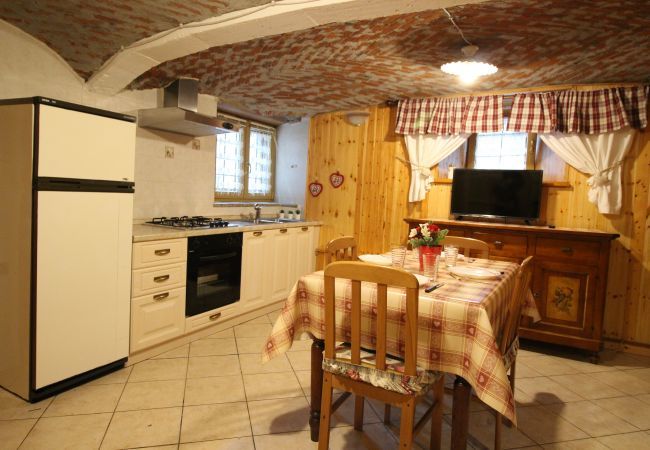 Apartment in Brusson - Brusson l'Ermellino - Aosta1 - Affitti Brevi Itali Apartment in Brusson - Brusson l'Ermellino - Aosta1 - Affitti Brevi Itali