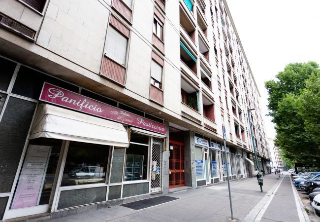 Building exterior MYHOUSE INN LINGOTTO -Solo Affitti Brevi Apartment in Turin - MYHOUSE INN LINGOTTO - Affitti Brevi Italia