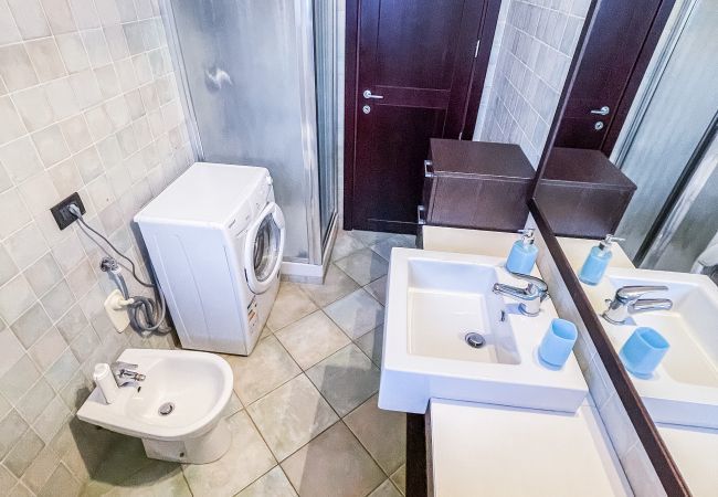 Bathroom MYHOUSE INN LINGOTTO -  Solo Affitti Brevi Apartment in Turin - MYHOUSE INN LINGOTTO - Affitti Brevi Italia