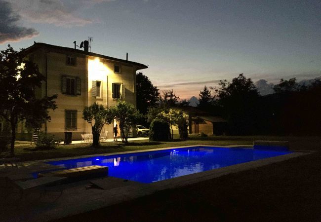 Villa in Scarperia - Villa Liberty Mugello - Affitti Brevi Italia Villa in Scarperia - Villa Liberty Mugello - Affitti Brevi Italia