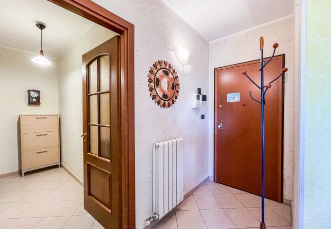 Entrance inside MYHOUSE INN LEUMANN - Solo Affitti Brevi Apartment in Collegno - MYHOUSE INN LEUMANN - Affitti Brevi Italia