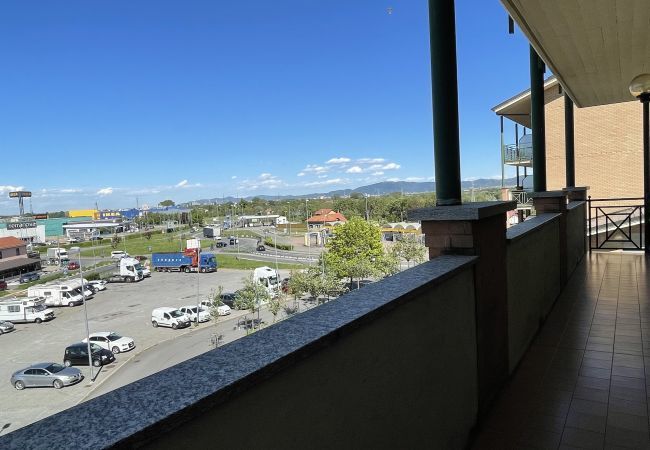 Balcony MYHOUSE INN LEUMANN - Solo Affitti Brevi Apartment in Collegno - MYHOUSE INN LEUMANN - Affitti Brevi Italia