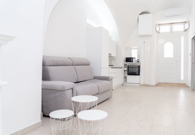 House in Manfredonia - Apartment White Place - Affitti Brevi Italia House in Manfredonia - Apartment White Place - Affitti Brevi Italia