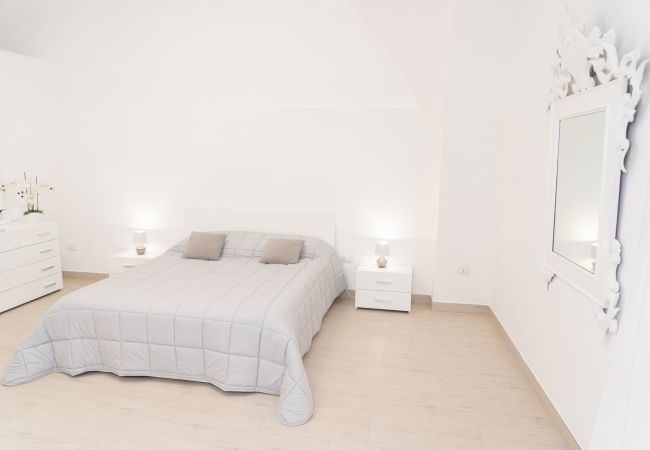 House in Manfredonia - Apartment White Place - Affitti Brevi Italia House in Manfredonia - Apartment White Place - Affitti Brevi Italia