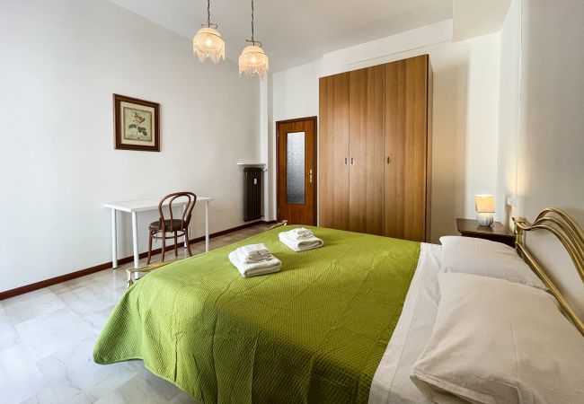 Rent by room in Modena - Camera Gramsci 3 Rent by room in Modena - Camera Gramsci 3