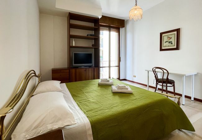 Rent by room in Modena - Camera Gramsci 3 Rent by room in Modena - Camera Gramsci 3
