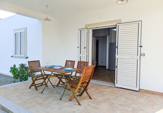 Apartment in Tertenia - Appartamento La Ginestra - Affitti Brevi Italia Apartment in Tertenia - Appartamento La Ginestra - Affitti Brevi Italia