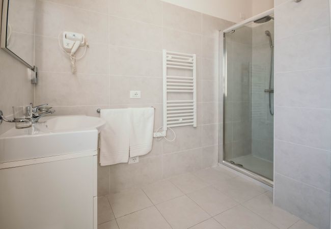 Studio in Stresa - AL 13 ROSSO 5 - Lakeside L&B Studio in Stresa - AL 13 ROSSO 5 - Lakeside L&B