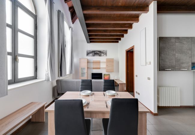 Apartment in Varese - Appartamento Acero - Affitti Brevi Italia