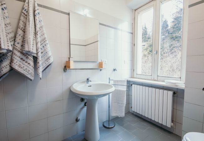 Apartment in Varese - Appartamento Adamoli - Affitti Brevi Italia Apartment in Varese - Appartamento Adamoli - Affitti Brevi Italia