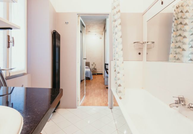 Apartment in Varese - Appartamento Flaminia - Affitti Brevi Italia Apartment in Varese - Appartamento Flaminia - Affitti Brevi Italia