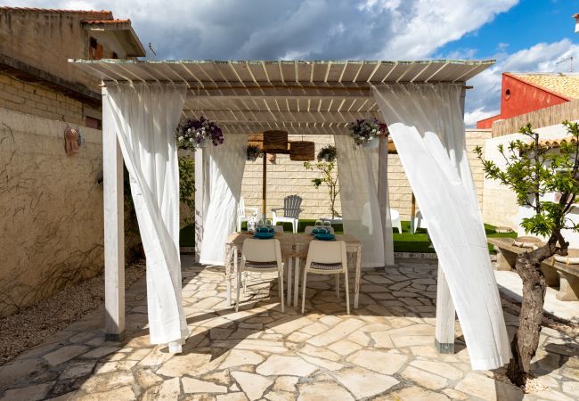 House in Ispica - MAISON BRAVÈ - Affitti Brevi Italia House in Ispica - MAISON BRAVÈ - Affitti Brevi Italia