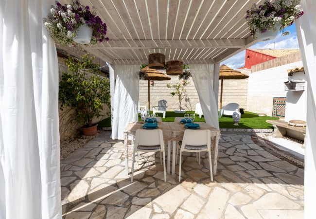 House in Ispica - MAISON BRAVÈ - Affitti Brevi Italia House in Ispica - MAISON BRAVÈ - Affitti Brevi Italia